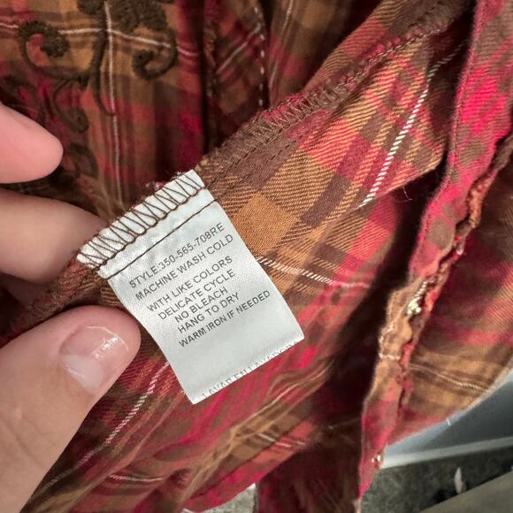 Roper Snap Button Down Shirt Size Medium w/ Embroidered Floral Design Plaid - Picture 5 of 7